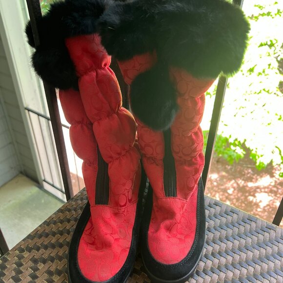 Slightly worn Coach Theona Red Genuine Rabbit Fur Trim Boots Sz 9 - Picture 1 of 4